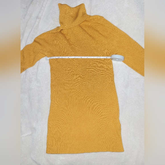 Turtle neck sweat shirt - Picture 4 of 5